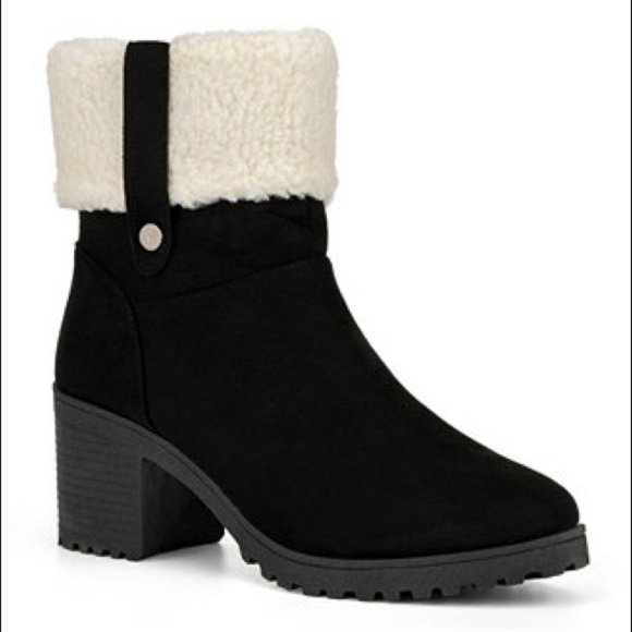 Olivia Miller Shoes - Olivia Miller Womens Amy Sherpa Cuff Bootie
